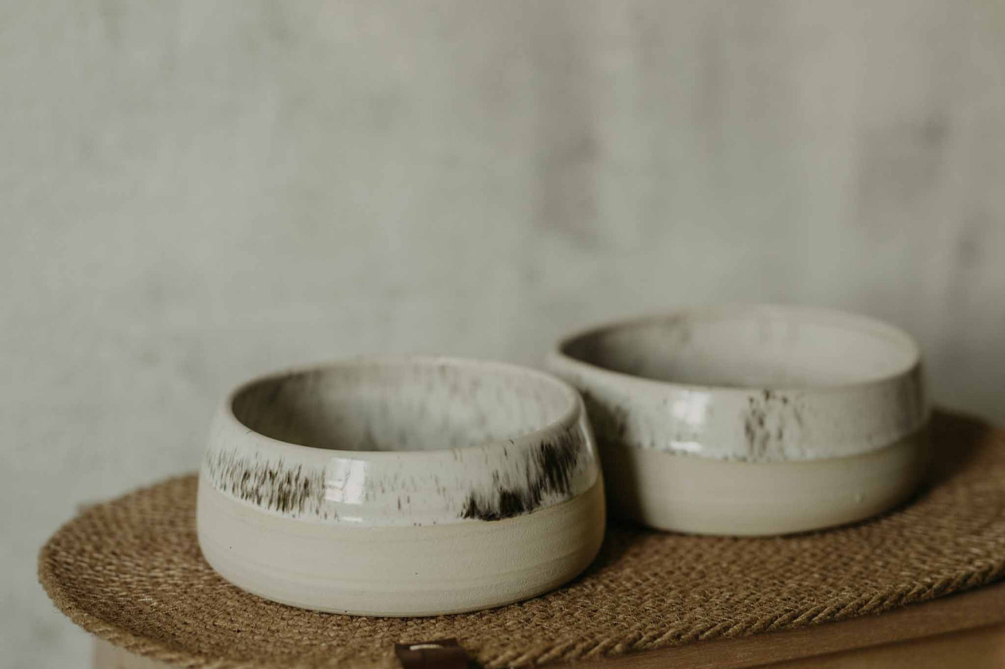 Two toned bowl set + jute bowl mat