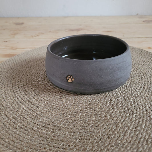 Gray dog bowl with small imperfection. (Medium size)