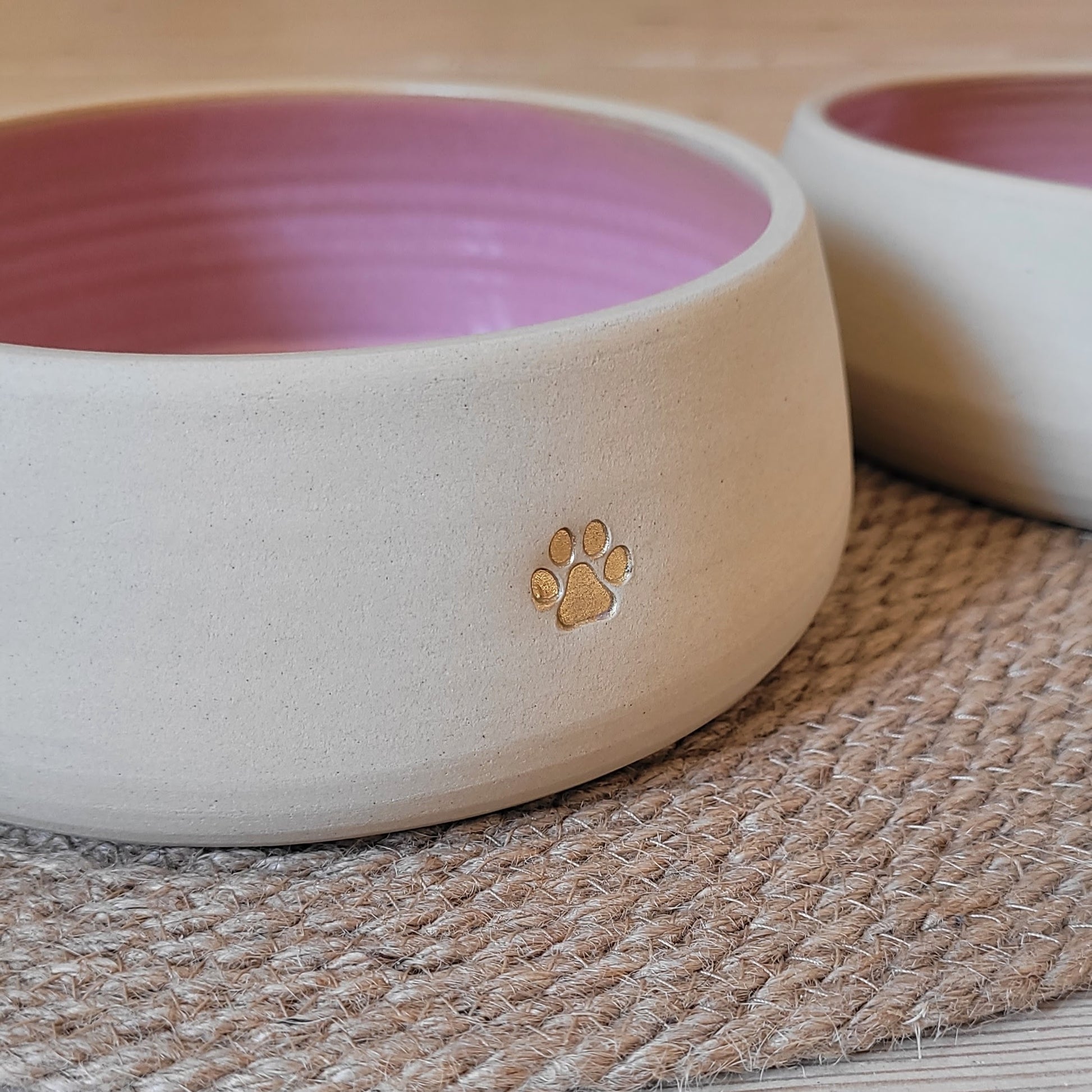 White Stoneware pet bowl with pink glaze | Zuze Pet