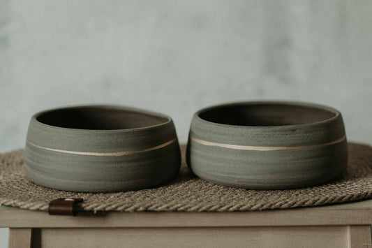 Grey and gold bowl set + mat